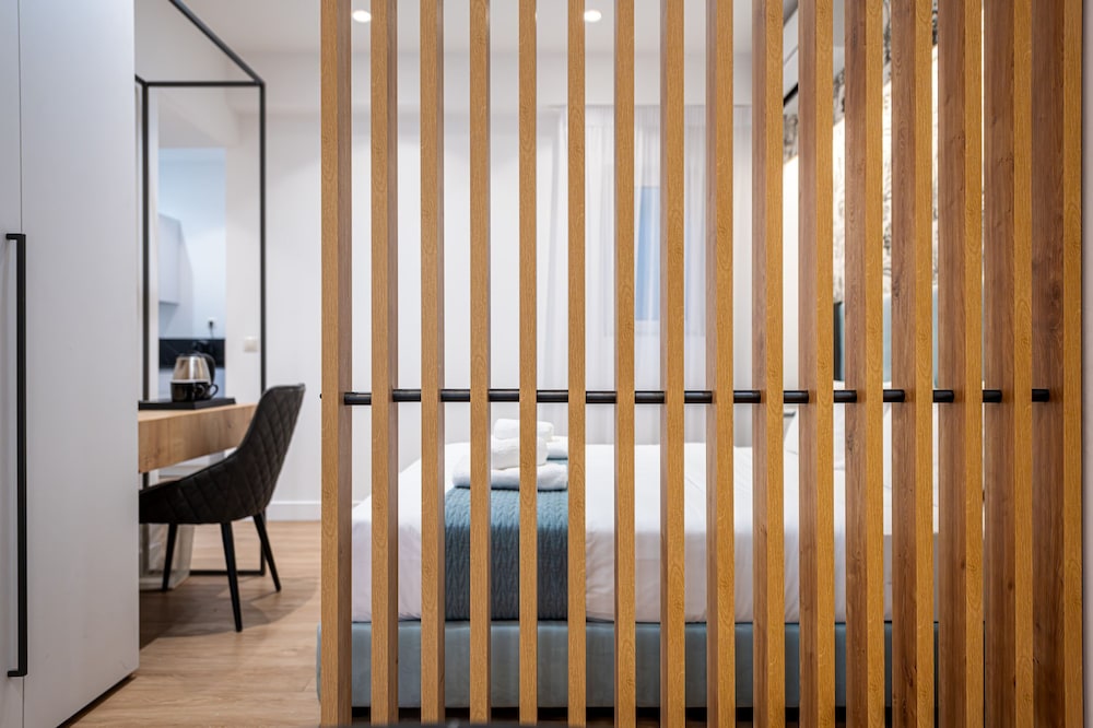 Kriel Suites by LIV Homes Room 102