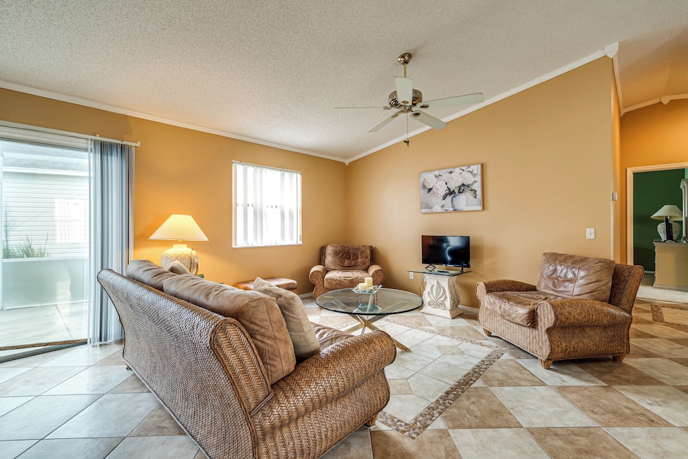 2 Mi to Golfing: Relaxing Retreat in The Villages