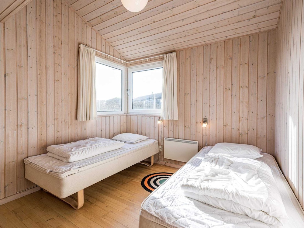 Seaside Serenity in Aaeurgab With Sauna-by Traum view 5