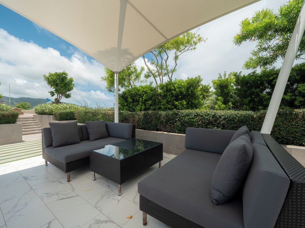 Laguna SkyPark new brand apartments