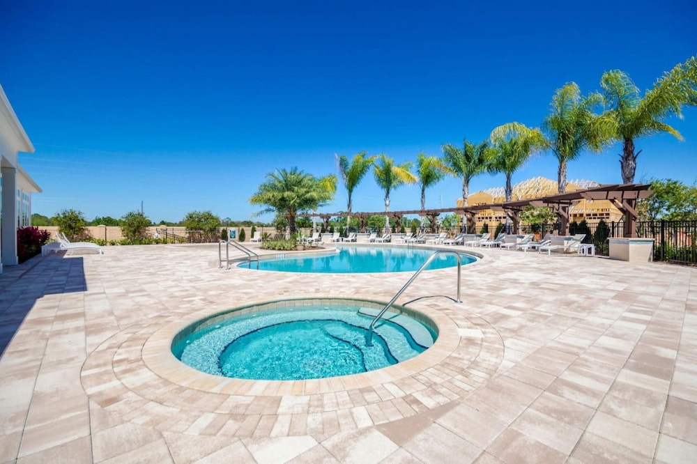Amazing 4bdr few Miles From Disney - 3210