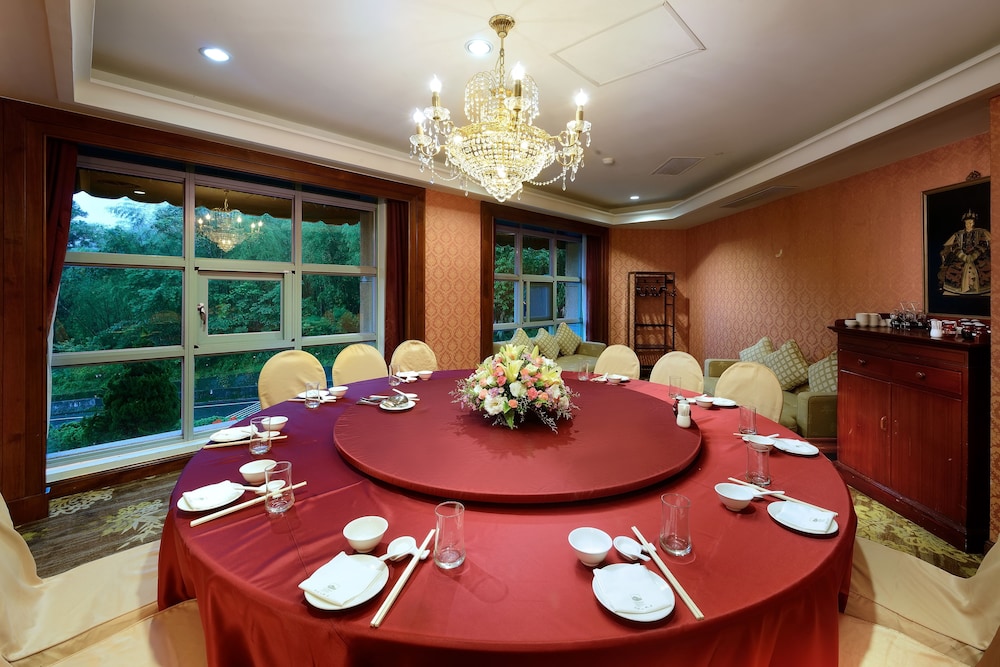 The Chitou Lemidi Hotel