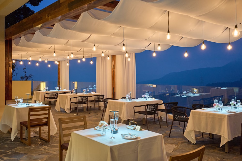 Miyue Shenzhen Tianlu Secret Wild Wizard Holiday Hotel