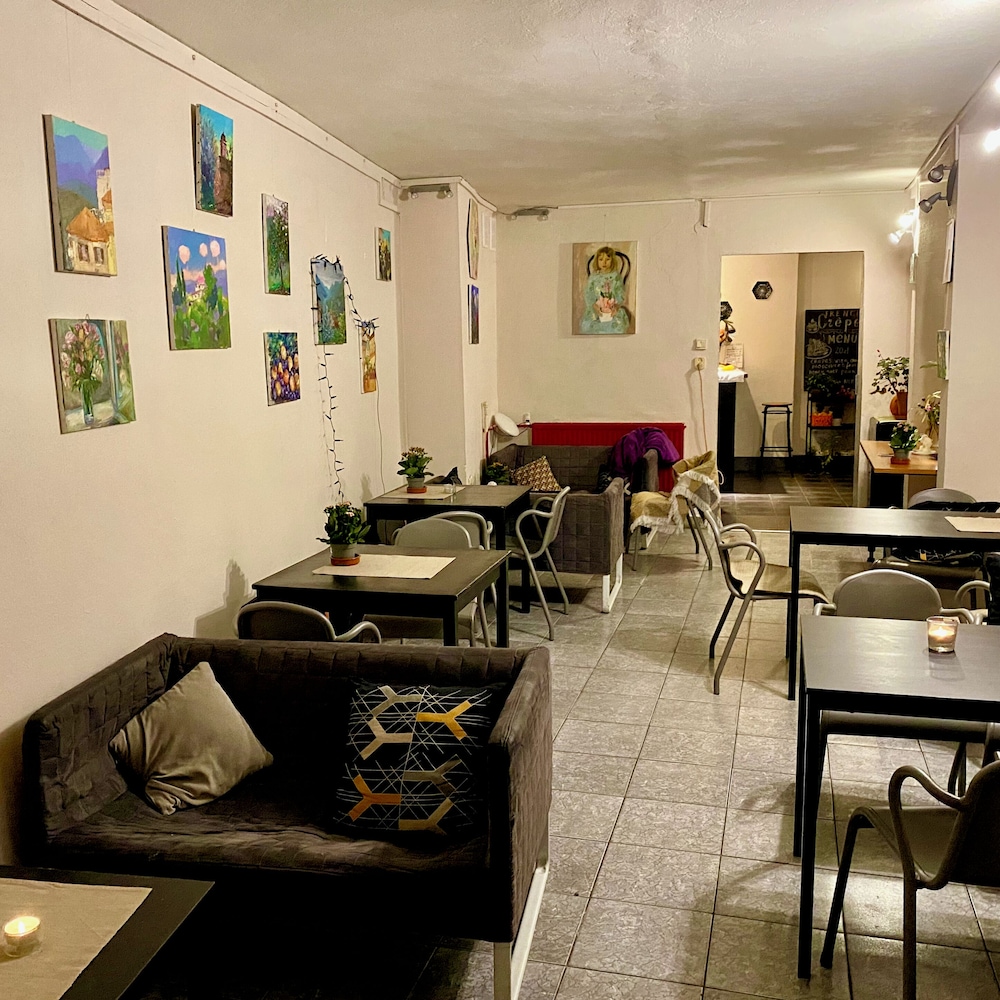 Art Inn Space