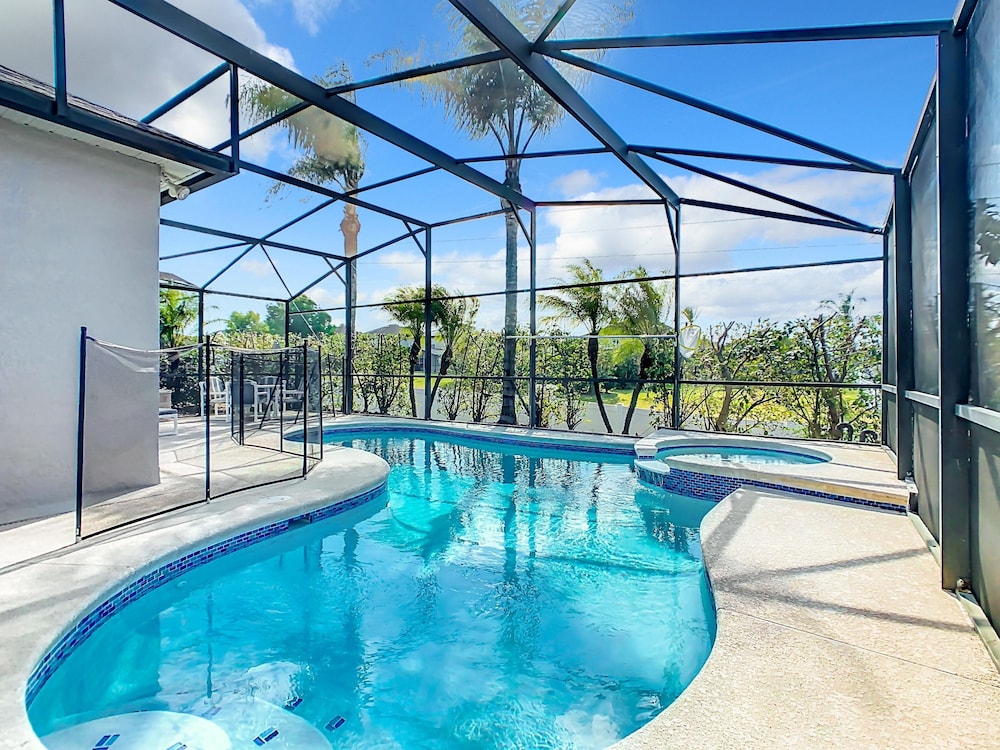 Elegant 5BR Home w Private Pool Spa Near Disney