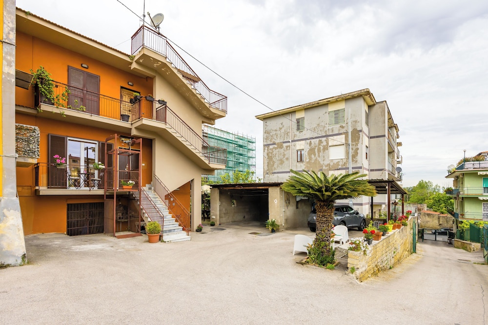 Domus Capodimonte Flat by Napoliapartments