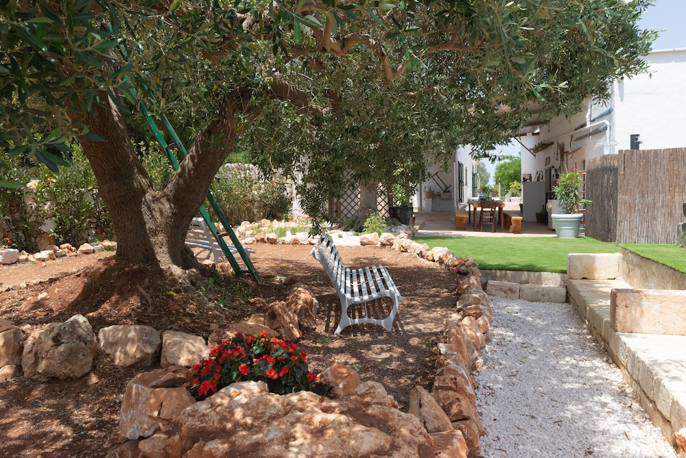 Country House in Puglia With Pool & Pizza Oven