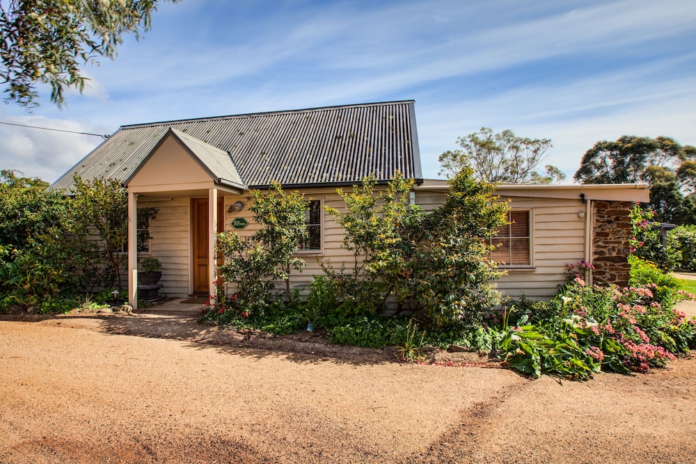 Wagners Cottages