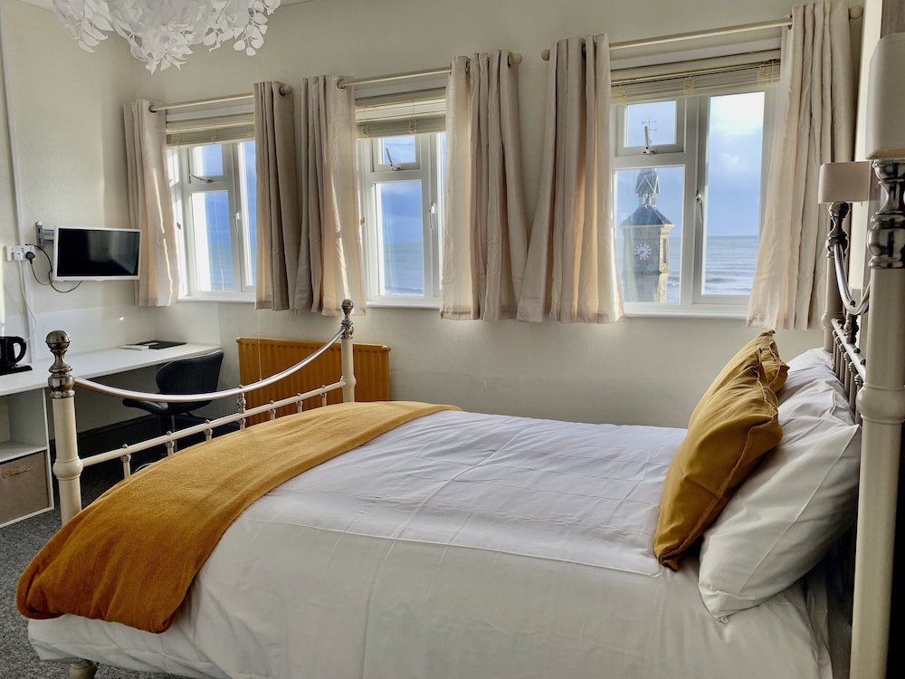 Shanklin Vacations - The Waterfront Inn - Property Image 35