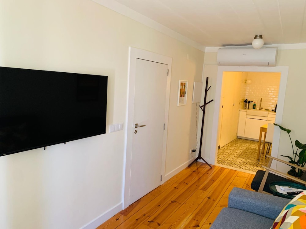 Modern Boutique Apartment in the Heart of Alfama