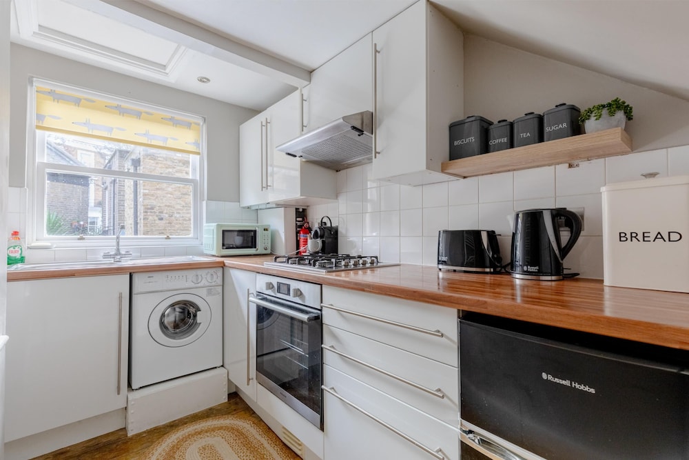 Vogue 1 Bedroom Pimlico Flat Near Victoria Station