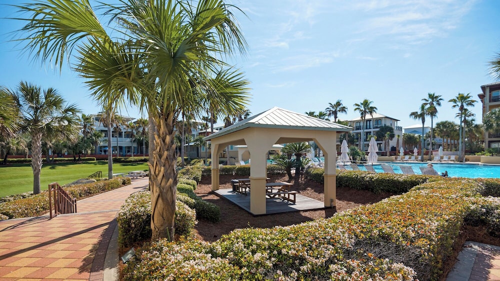 4BR Seacrest Beach Home w/ Pool, Free Tram Service + Attraction Tickets!