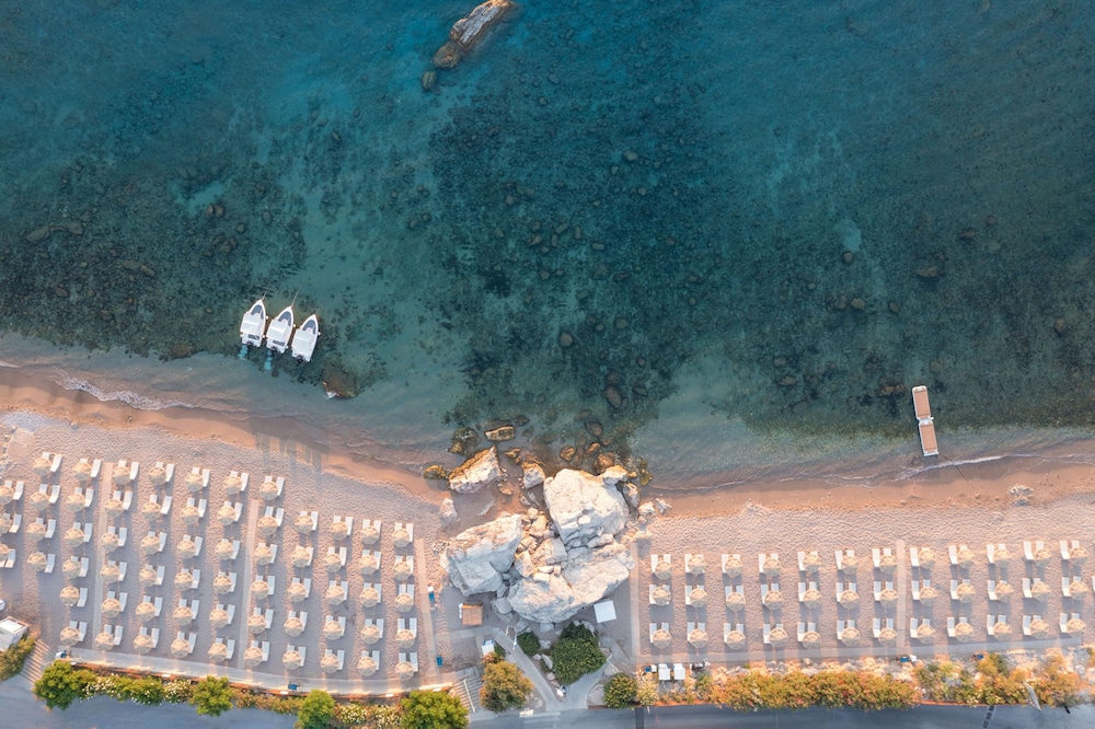 Porto Angeli Beach Resort – All Inclusive