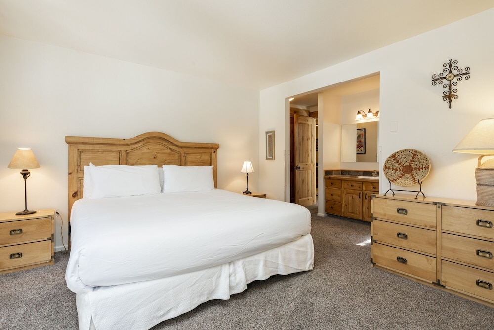 Park City Ski Resort UT - Snow Flower Vacation Condos