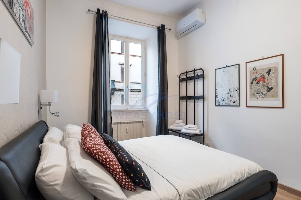 New Completely Renovated Apt In Vatican Peppes