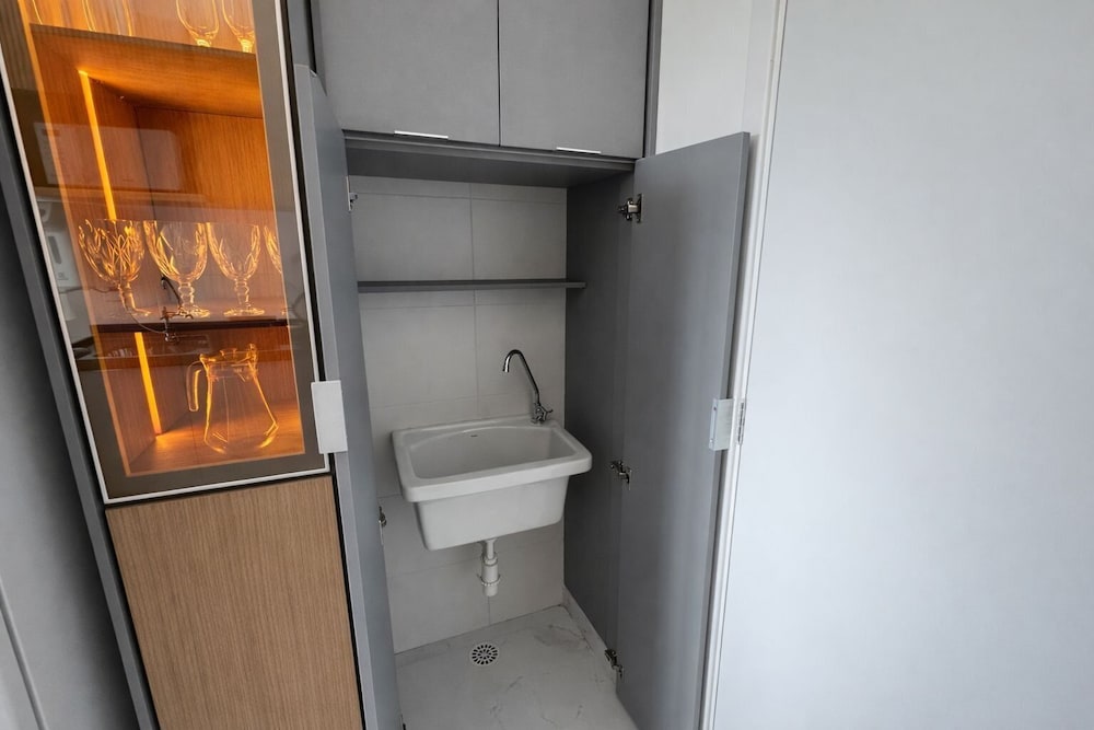 Get a Flat 1603 - Premier Pinheiros