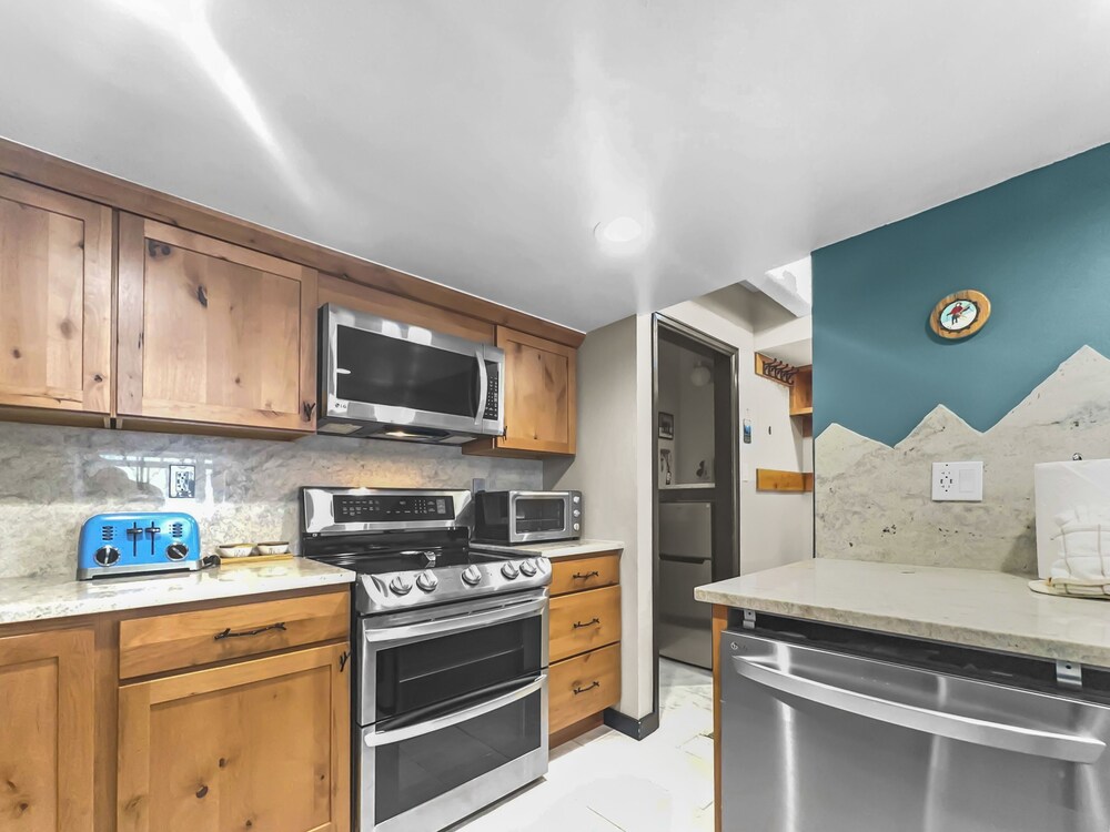 SkyRun - Vacation Condos in Copper Mountain Resort CO