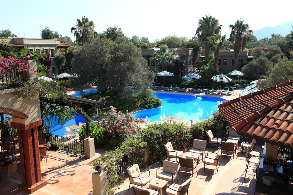 Zeytinada Otel - Image 36