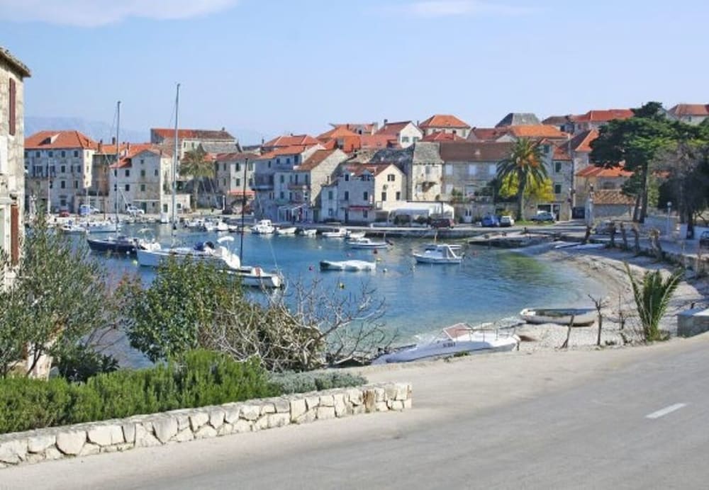 Nikša - 10 m From Beach - A1 Narancasti view 5