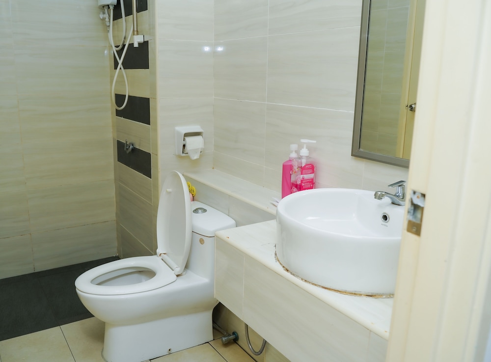 D'Summit Residences by YML Homestay