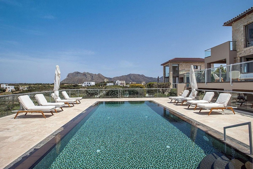 Tersanas Villas