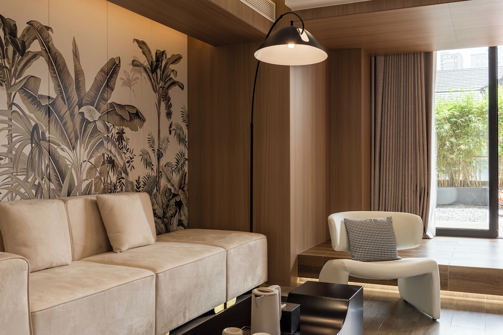 Leshan Manfu Hotel