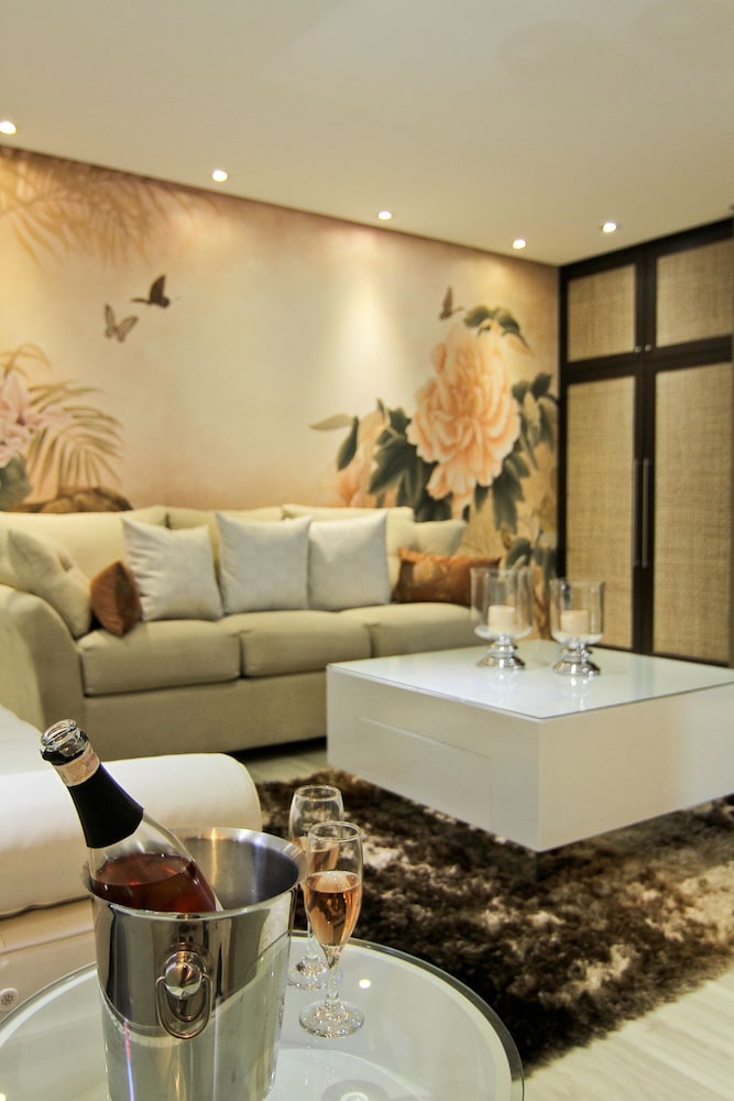 Boracay Suites