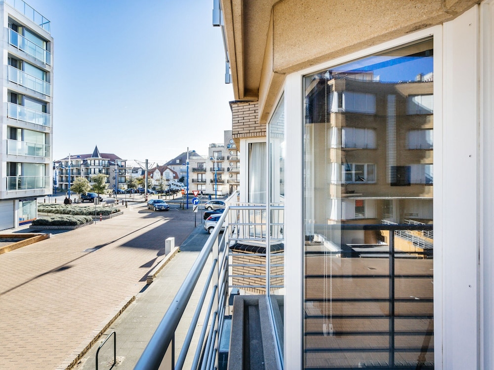 Apartment in Koksijde Near Sea Dike