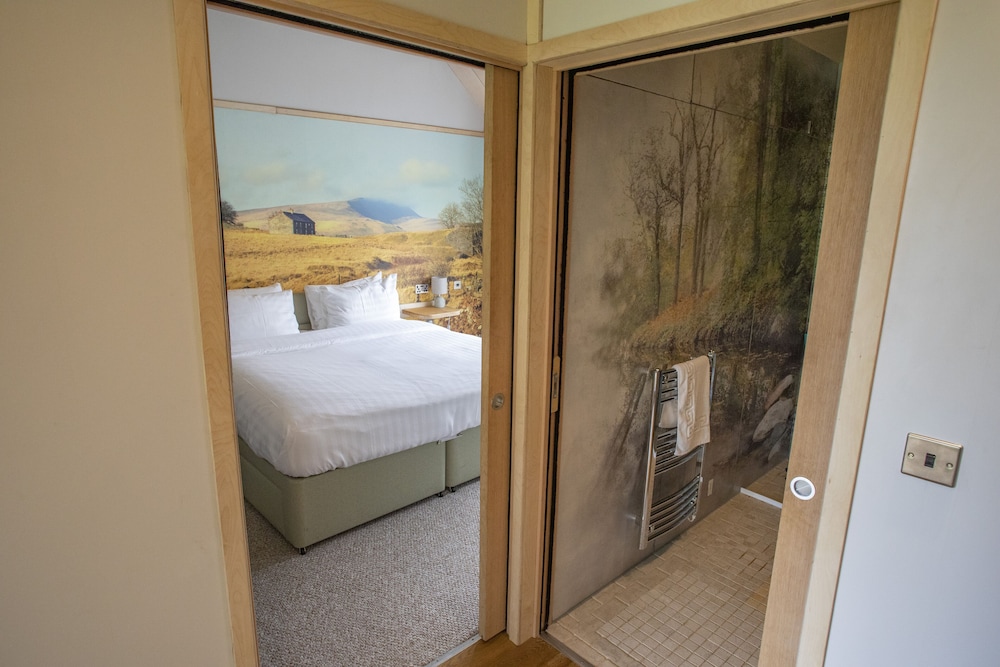Brecon View Eco Village view 3