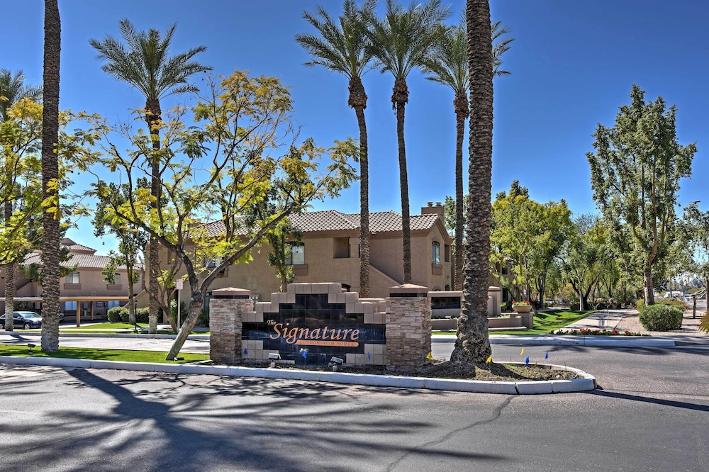 Scottsdale Home: Pool Access, 1 Mi to Westworld view 4