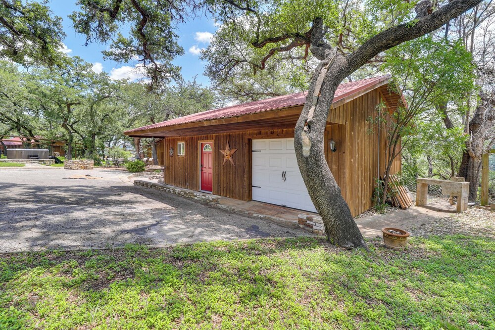 Waterfront Spicewood Home: Deck, Fire Pit Grill - Property Image 29