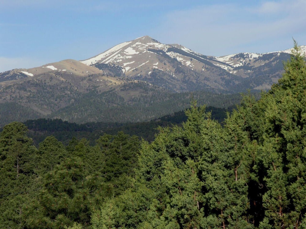 Valley View by Ruidoso Vacation Rentals