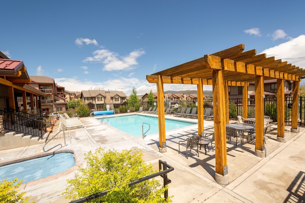 Stunning Mountain Views-Bear Hollow 4402-Spacious 3Bedrooms Near Canyons Village
