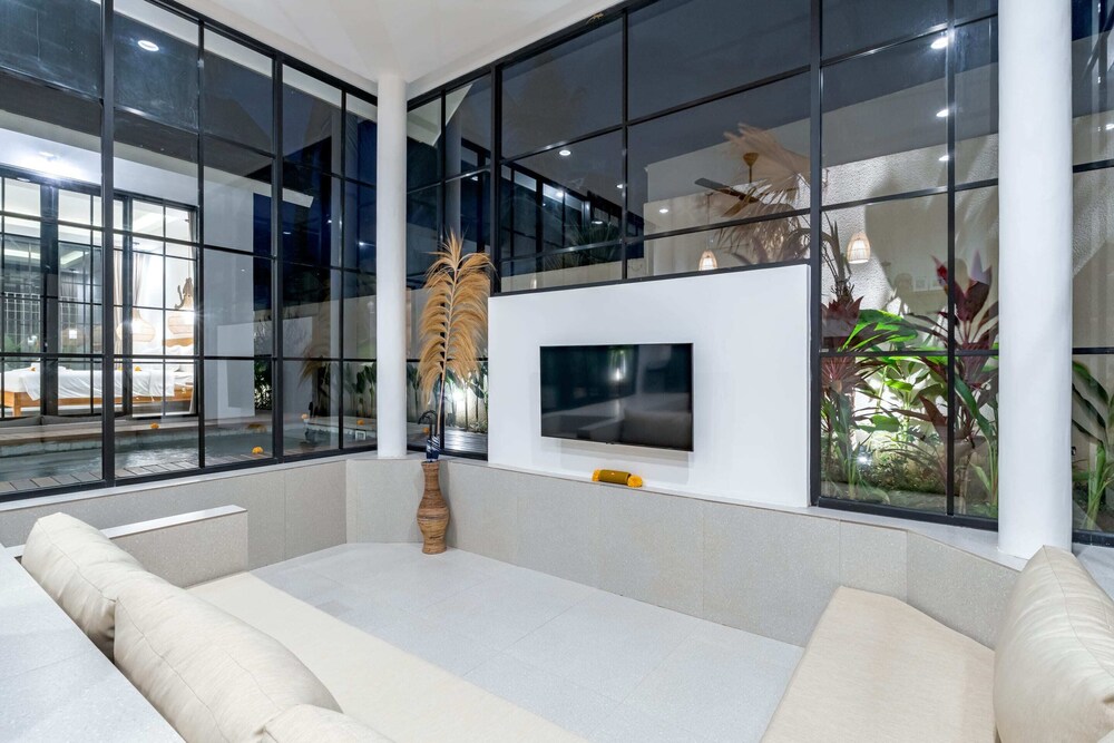 Villa Sophian