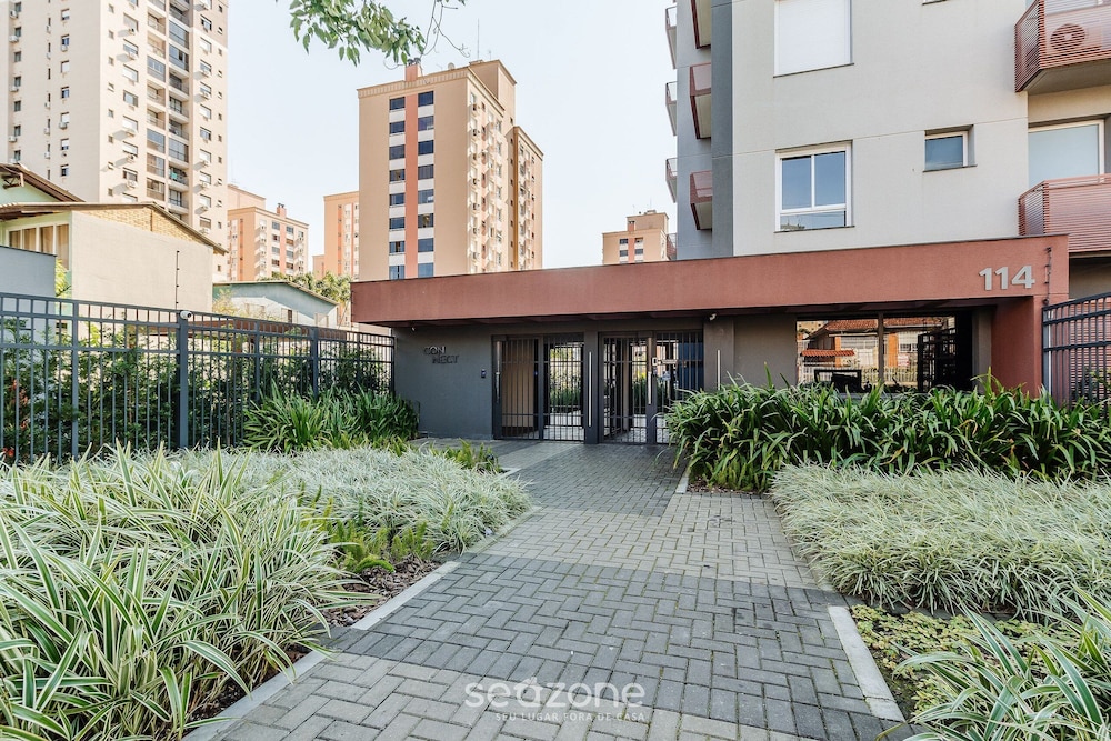 Complete Studio Next to Pucrs Con408