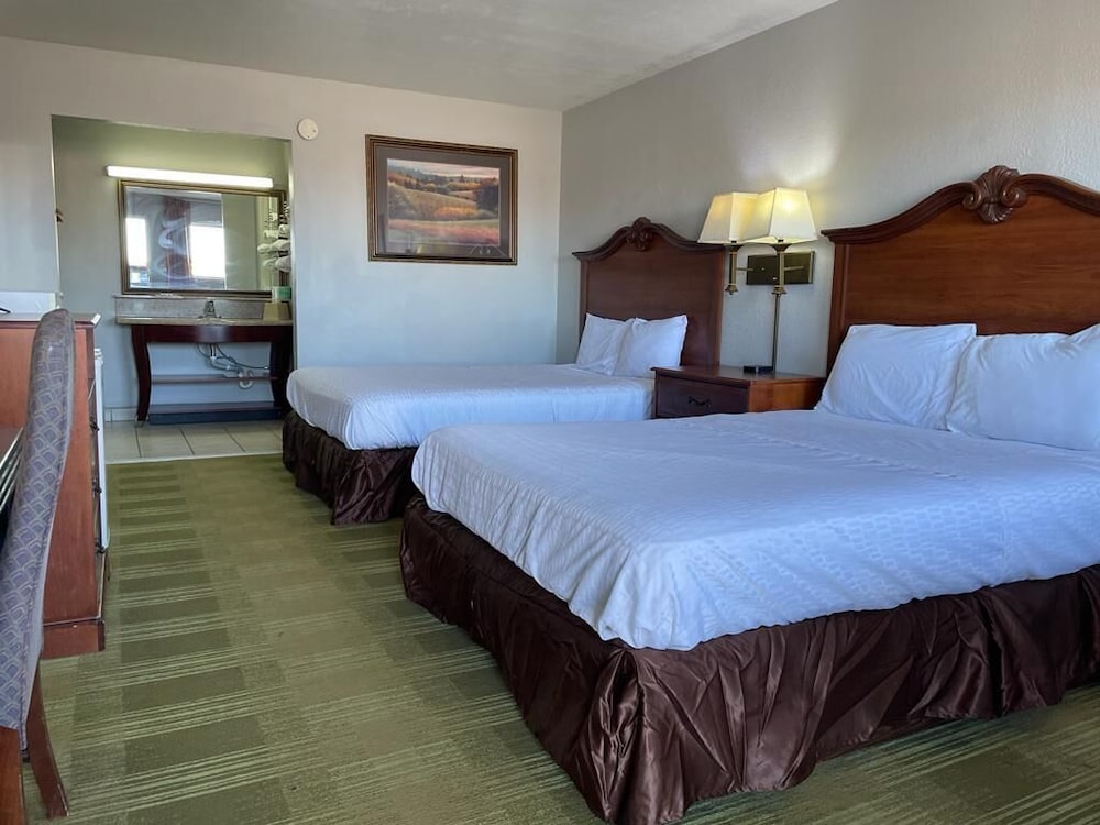 Country inn Lampasas view 3
