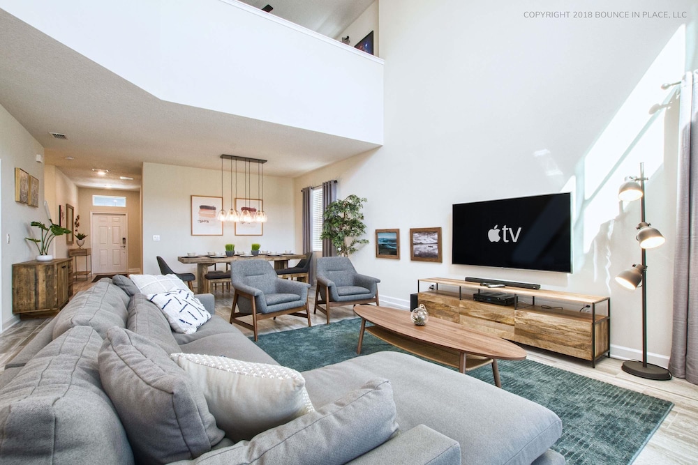 Stunning 5BD Home Private Pool and Spa Game Room, Billede 22