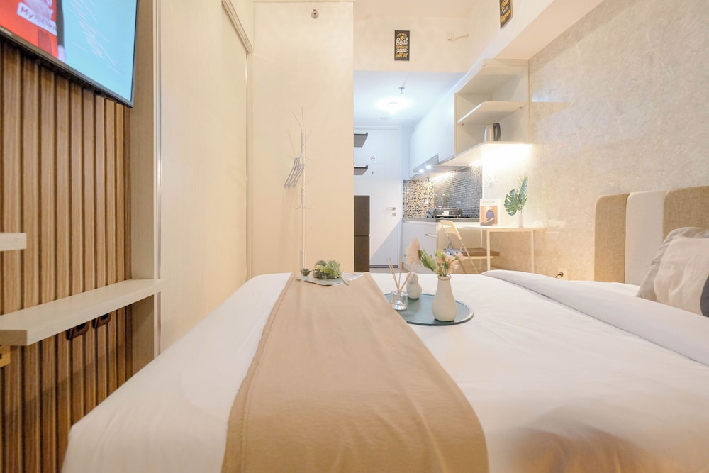 Cozy Designed Studio Apartment Tokyo Riverside Pik 2
