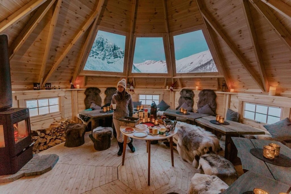 Camp North Tour view 4