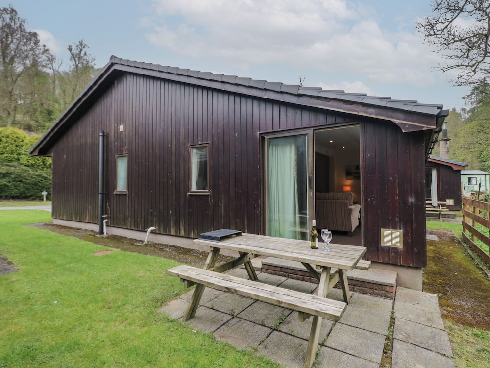 Chestnut Timber Lodge