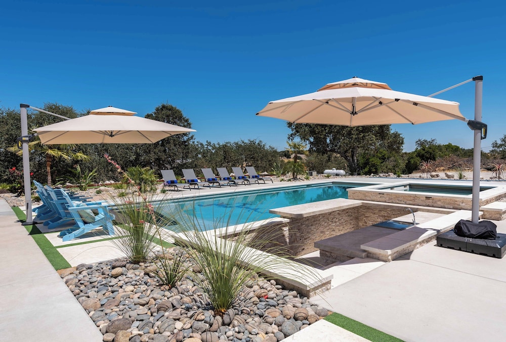 Blue Oak Oasis At Lake Naci
