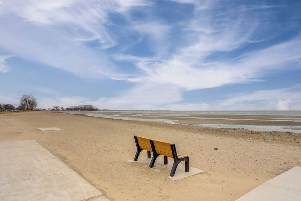 1 Block to Beach: Home w/ Hot Tub in Port Clinton!
