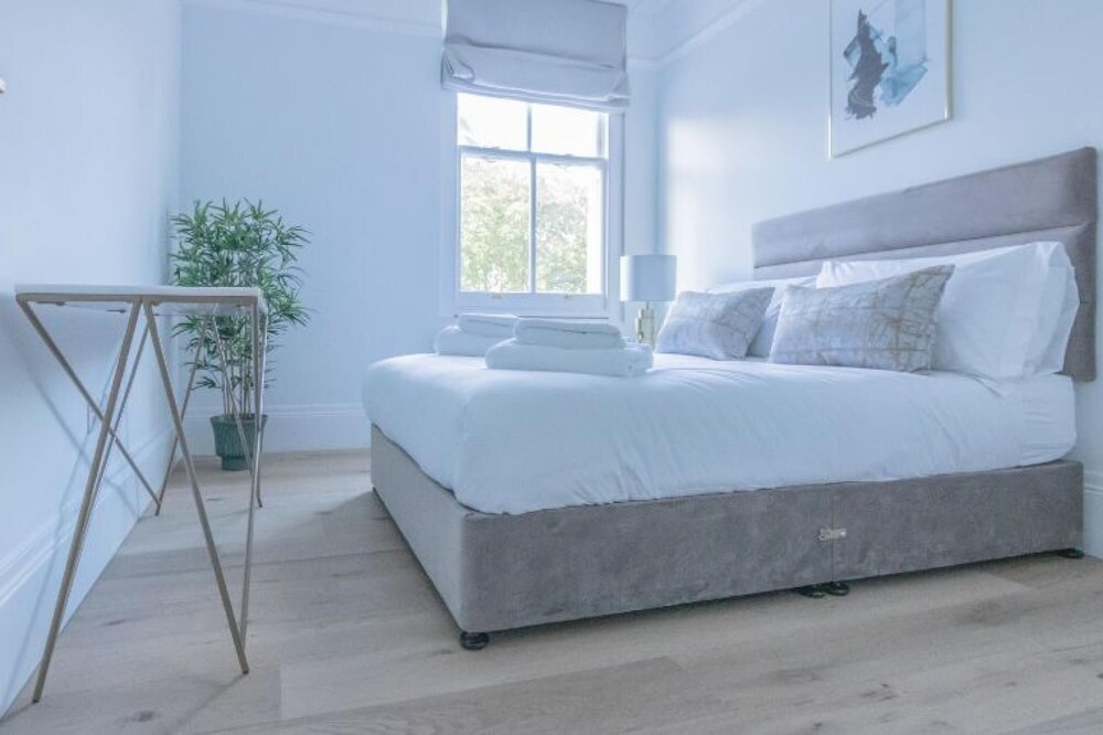Royal Kensington - Premium 3 bed