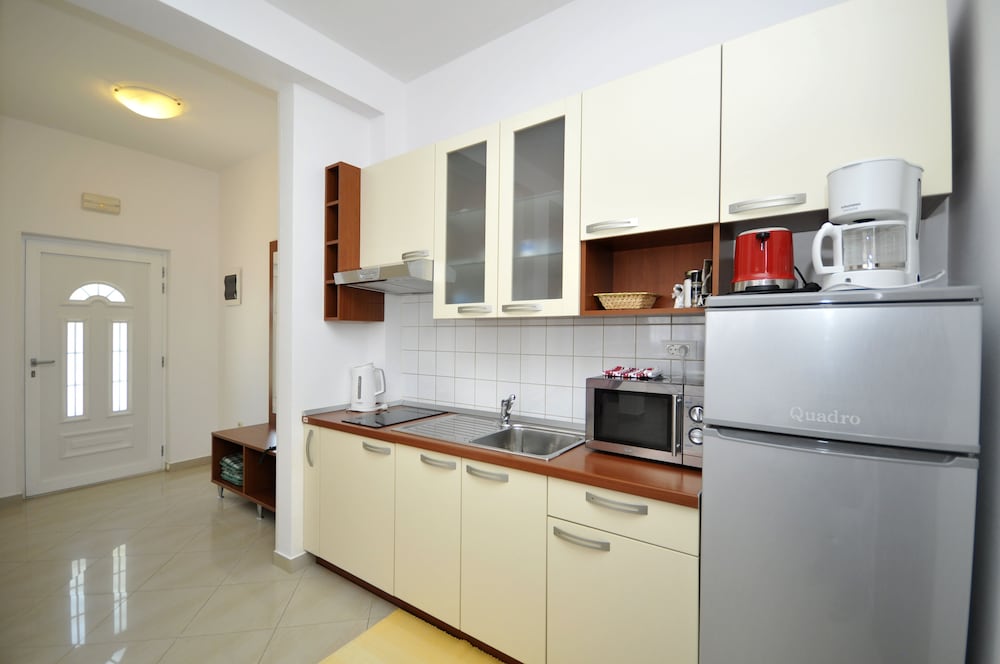 Apartments Roza