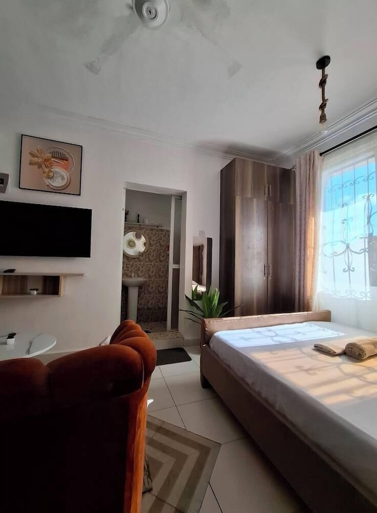 Lux Suites Lexy Homes Bamburi