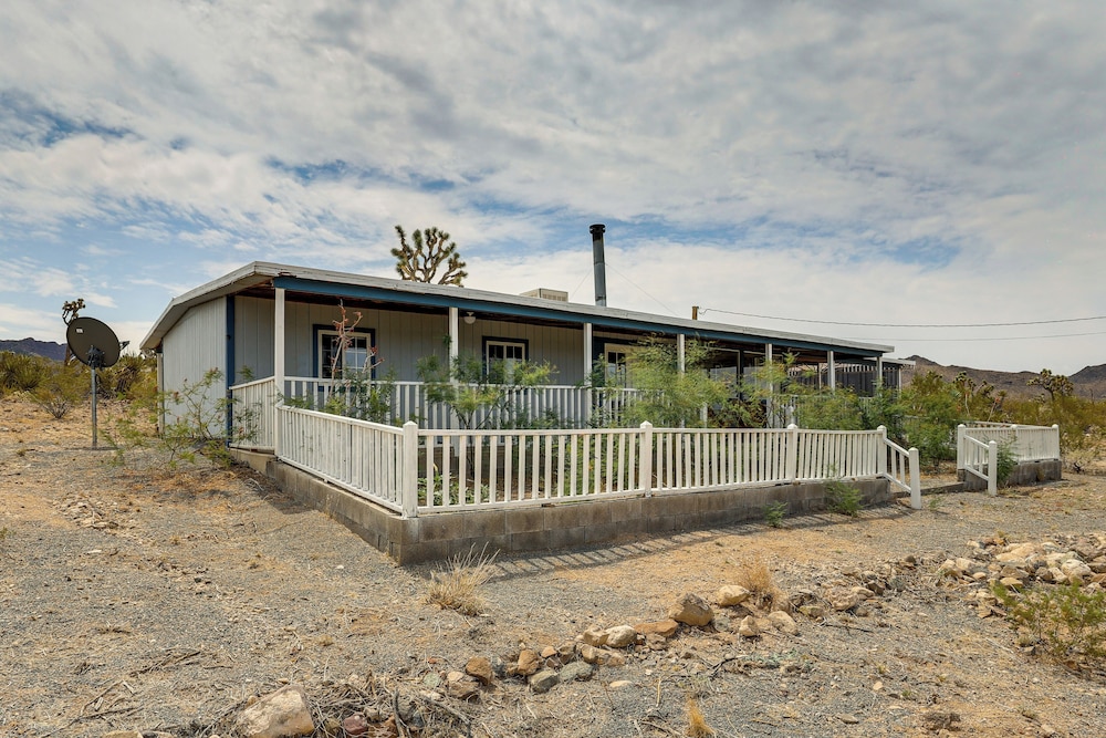 'gateway to the Grand Canyon' - Dolan Springs Gem!
