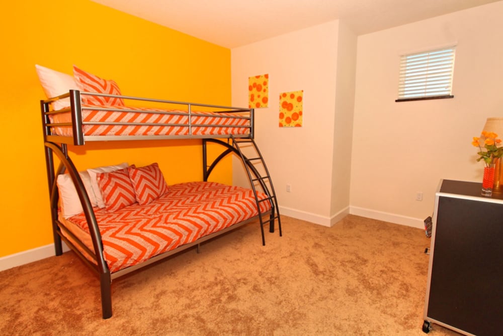 Rent a Luxury Villa on Serenity at Dream Resort, Minutes From Disney, Orlando Townhome 1439 view 5