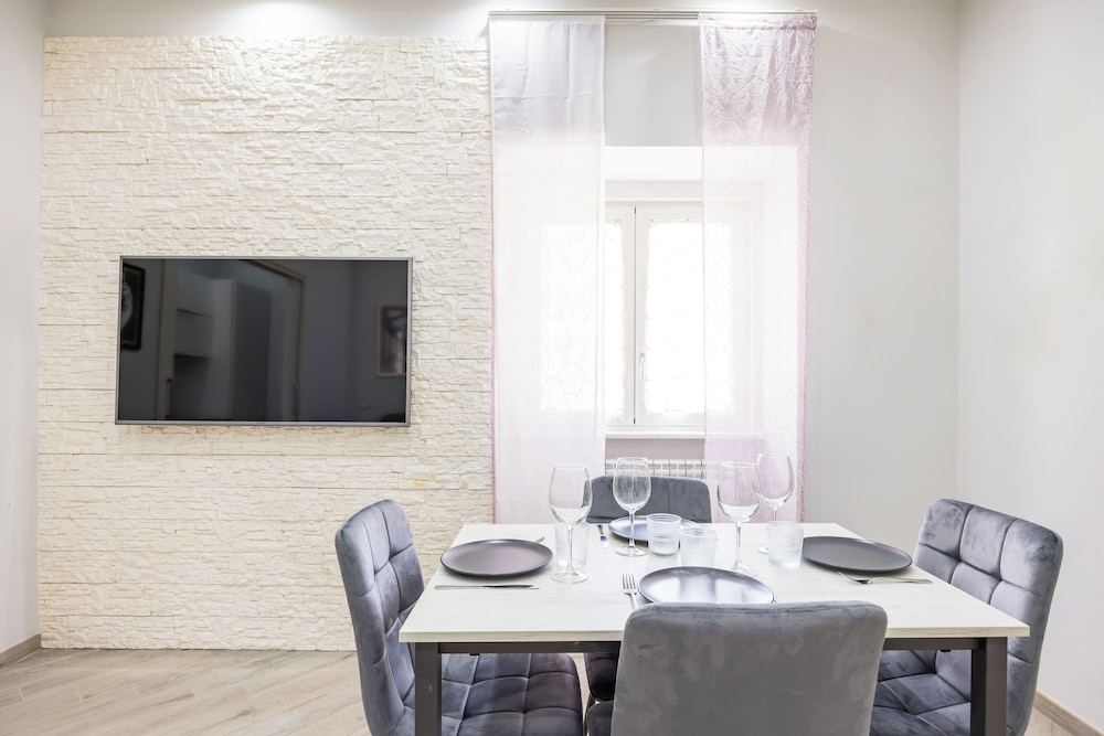 Orto Botanico Family Flat
