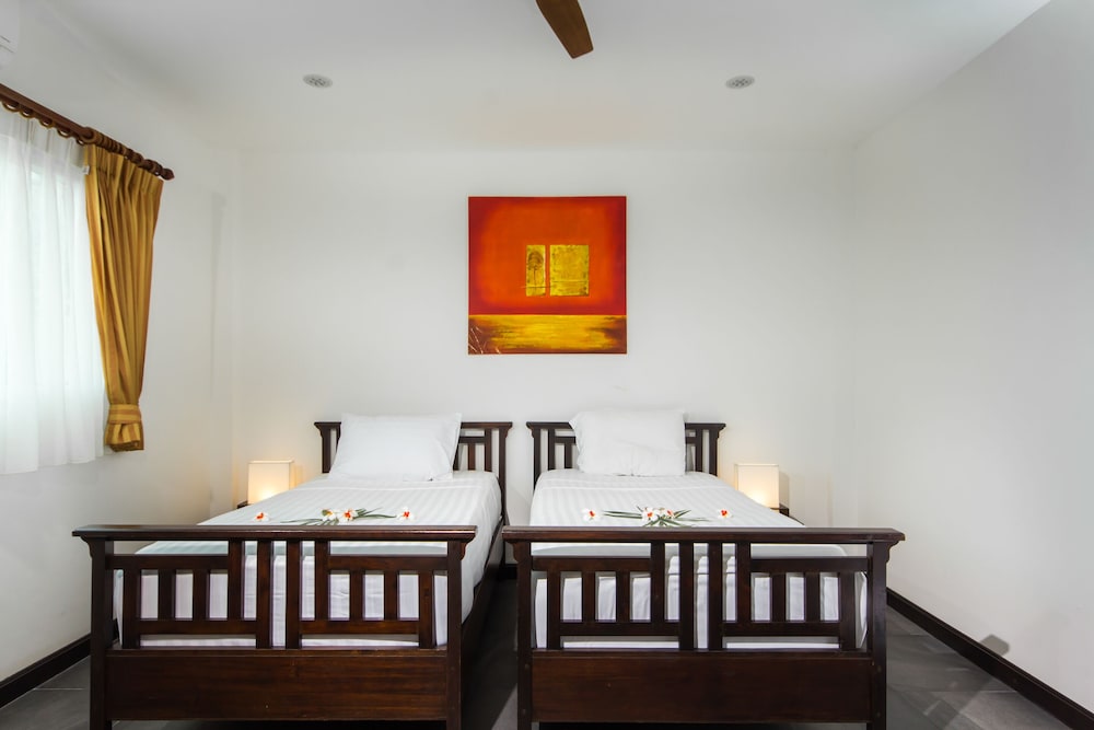 Idyllic Samui Beach Villa Resort
