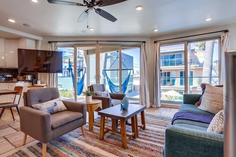 Ocean Breeze 1